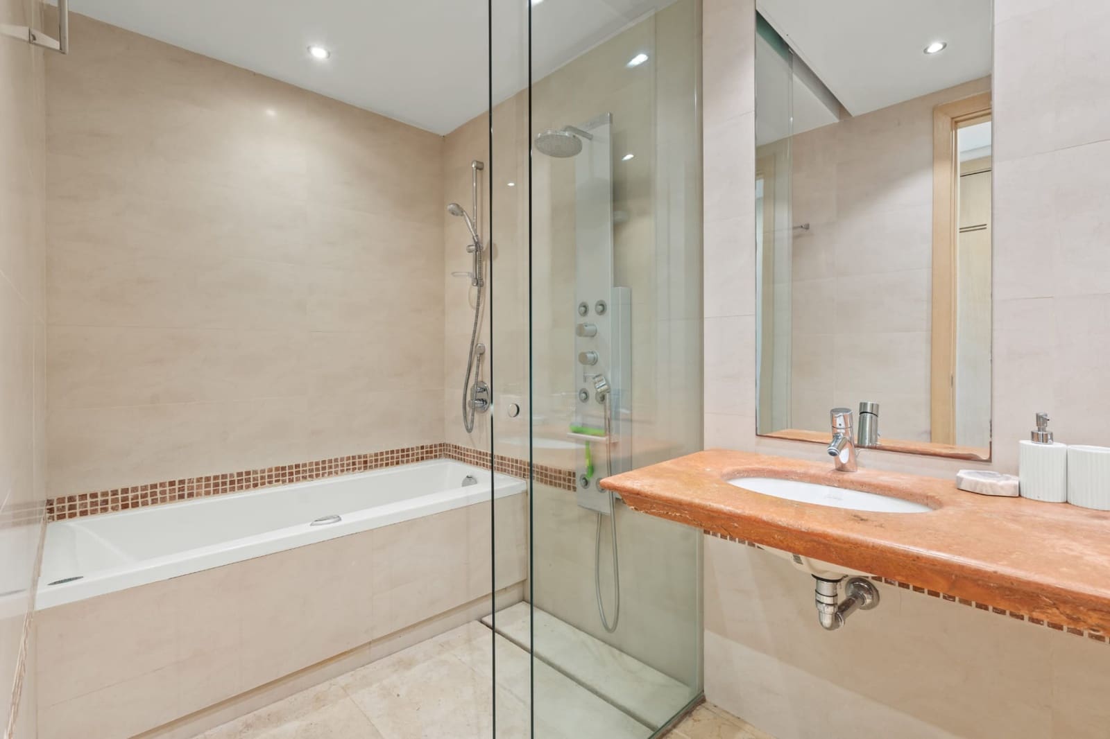 2 chambre Appartement à vendre à Sotogrande avec piscine garage - 745 000 € (Ref: 10135676)