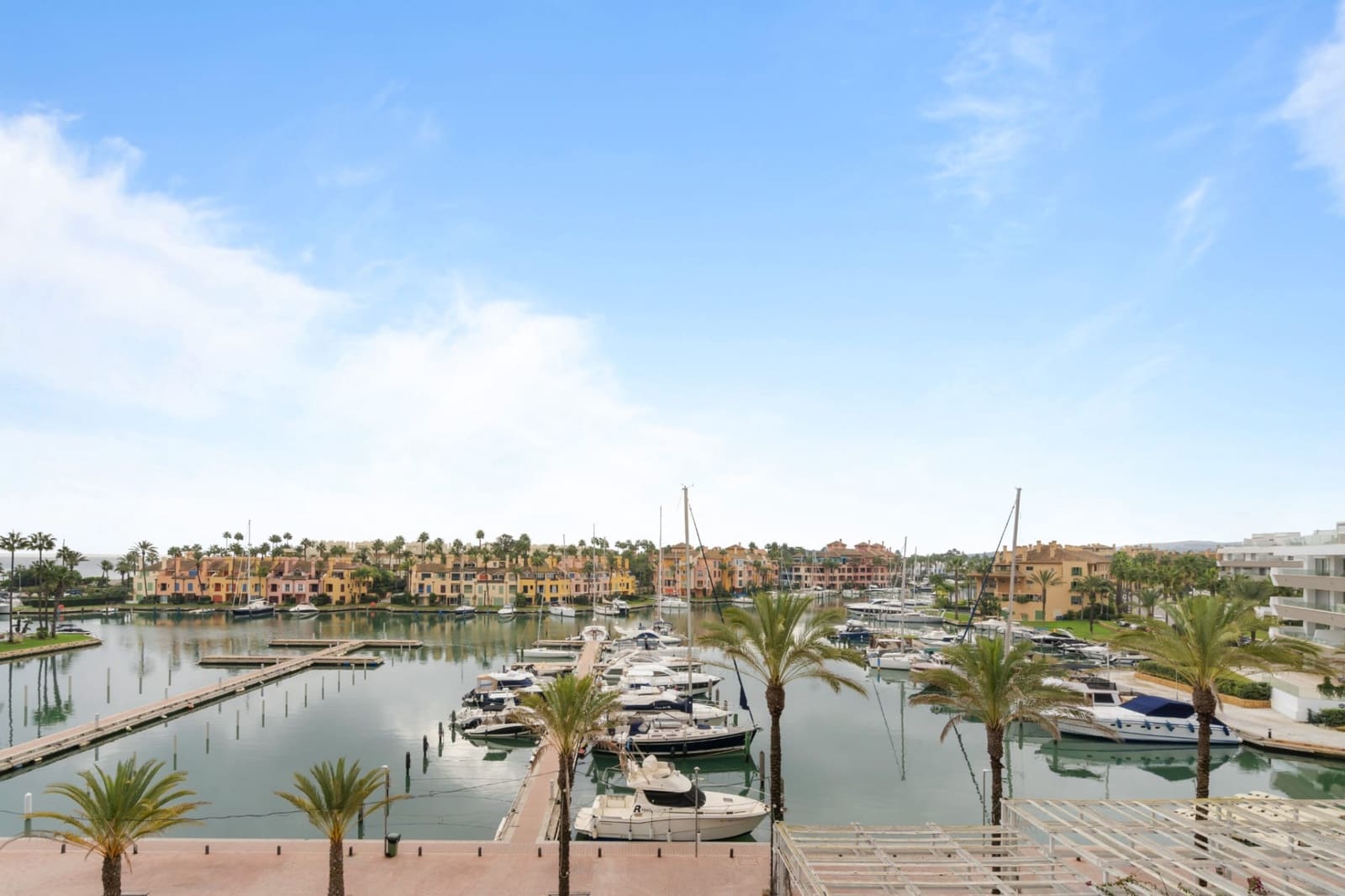 2 chambre Appartement à vendre à Sotogrande avec piscine garage - 745 000 € (Ref: 10135676)