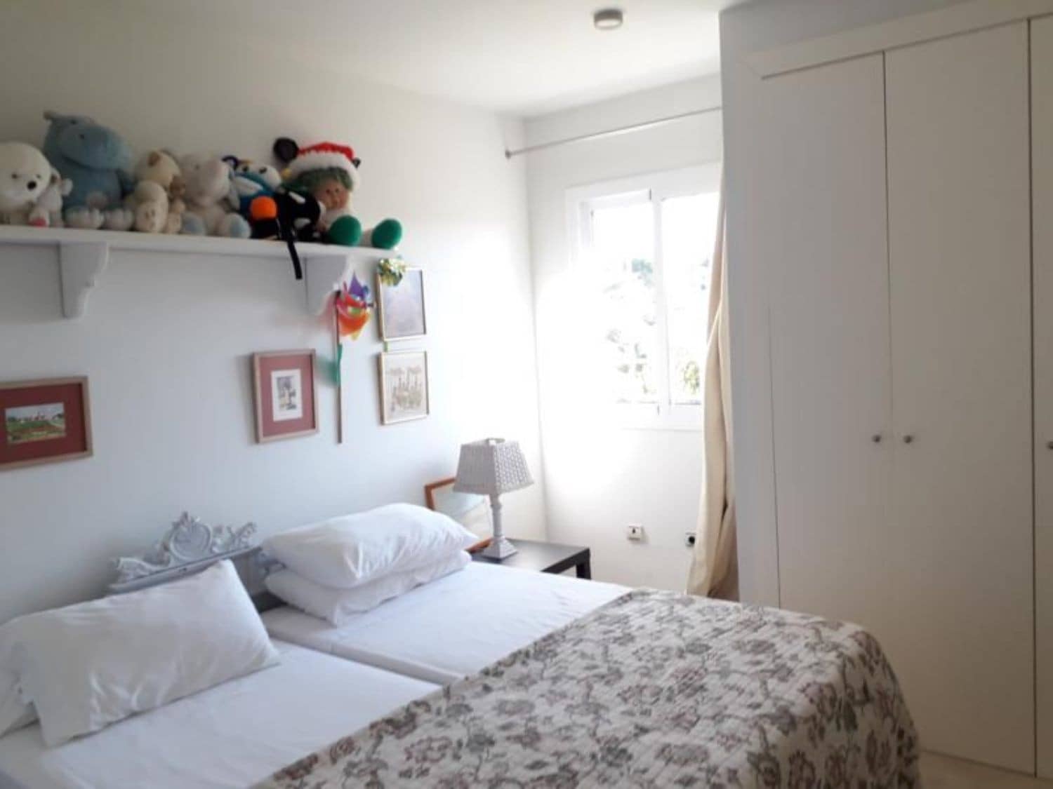 5 bedroom Villa for sale in Sotogrande with pool garage - € 1,500,000 (Ref: 8161091)