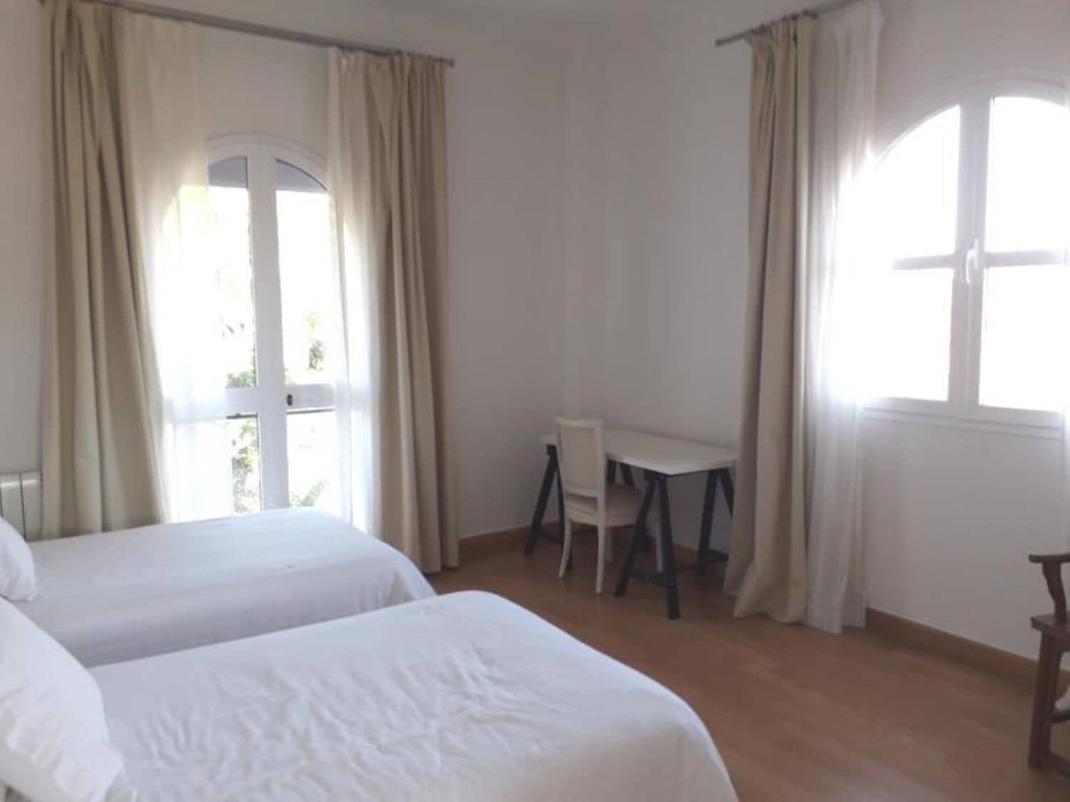 5 sypialnia Willa na sprzedaż w Sotogrande z basenem garażem - 1 500 000 € (Ref: 8161091)