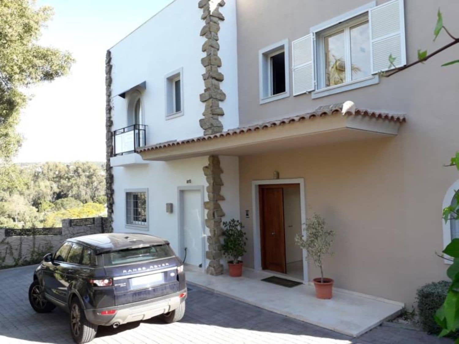 5 sypialnia Willa na sprzedaż w Sotogrande z basenem garażem - 1 500 000 € (Ref: 8161091)