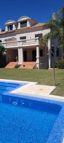 4 sovrum Semi-fristående Villa till salu i Sotogrande Alto, San Roque med pool garage - 1 250 000 € (Ref: 8161101)
