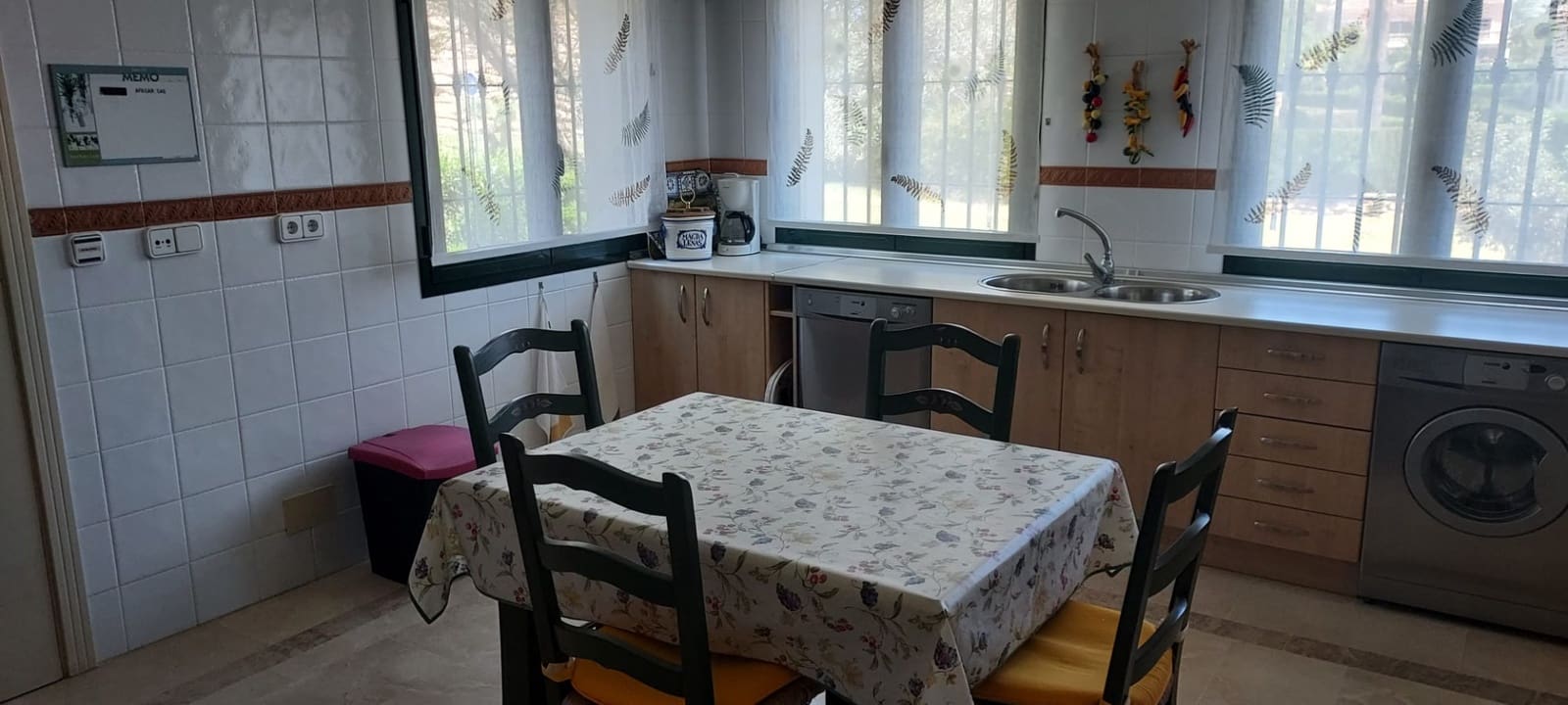 4 camera da letto Villetta Bifamiliare in vendita in San Roque con piscina garage - 1.250.000 € (Rif: 8161101)