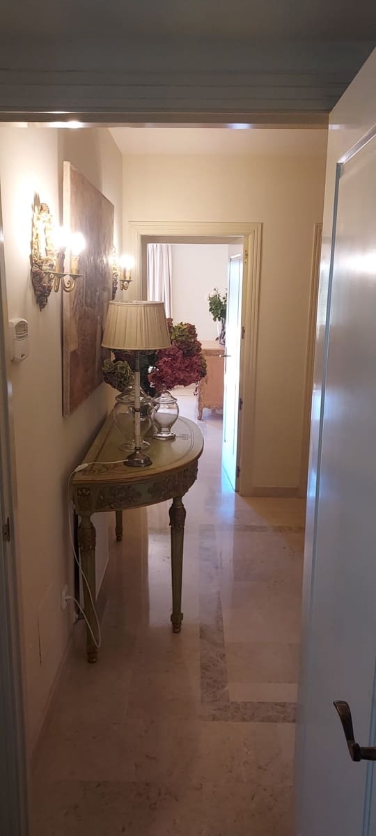 4 camera da letto Villetta Bifamiliare in vendita in San Roque con piscina garage - 1.250.000 € (Rif: 8161101)