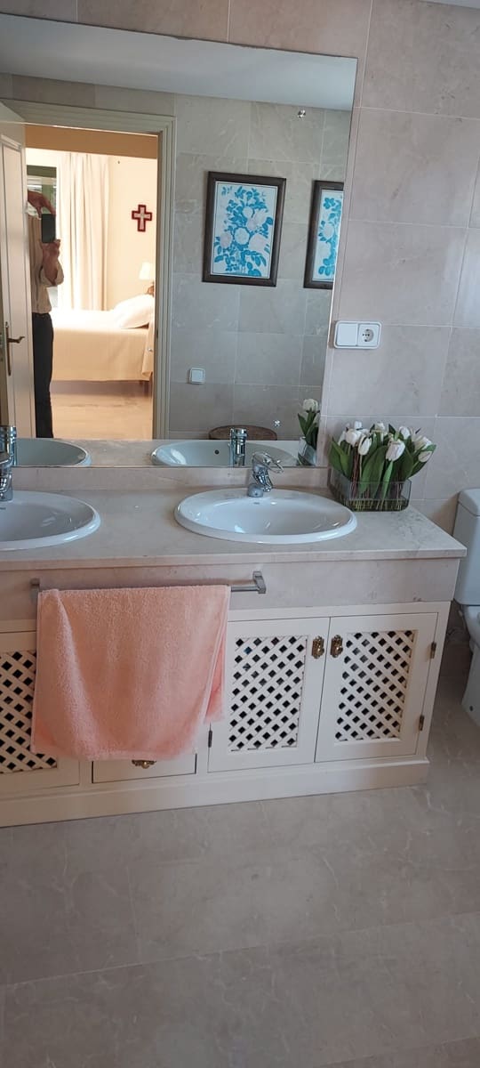 4 camera da letto Villetta Bifamiliare in vendita in San Roque con piscina garage - 1.250.000 € (Rif: 8161101)