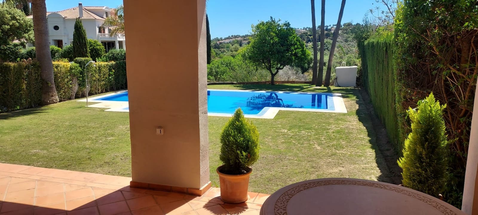 4 camera da letto Villetta Bifamiliare in vendita in San Roque con piscina garage - 1.250.000 € (Rif: 8161101)