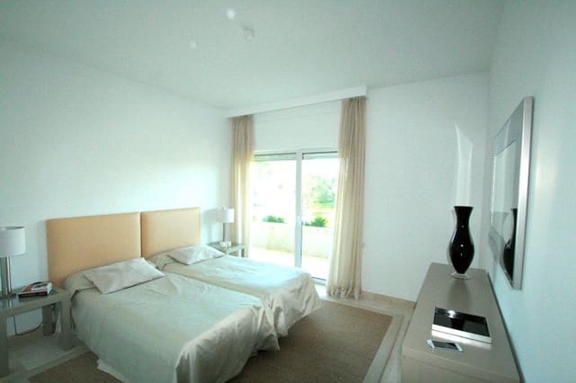 3 camera da letto Attico in vendita in Sotogrande Costa, San Roque con piscina garage - 1.200.000 € (Rif: 8161108)