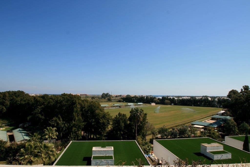 3 soverom Penthouse til salgs i Sotogrande med svømmebasseng garasje - € 1 200 000 (Ref: 8161108)