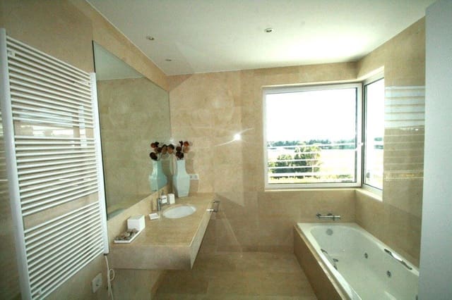 3 camera da letto Attico in vendita in Sotogrande Costa, San Roque con piscina garage - 1.200.000 € (Rif: 8161108)