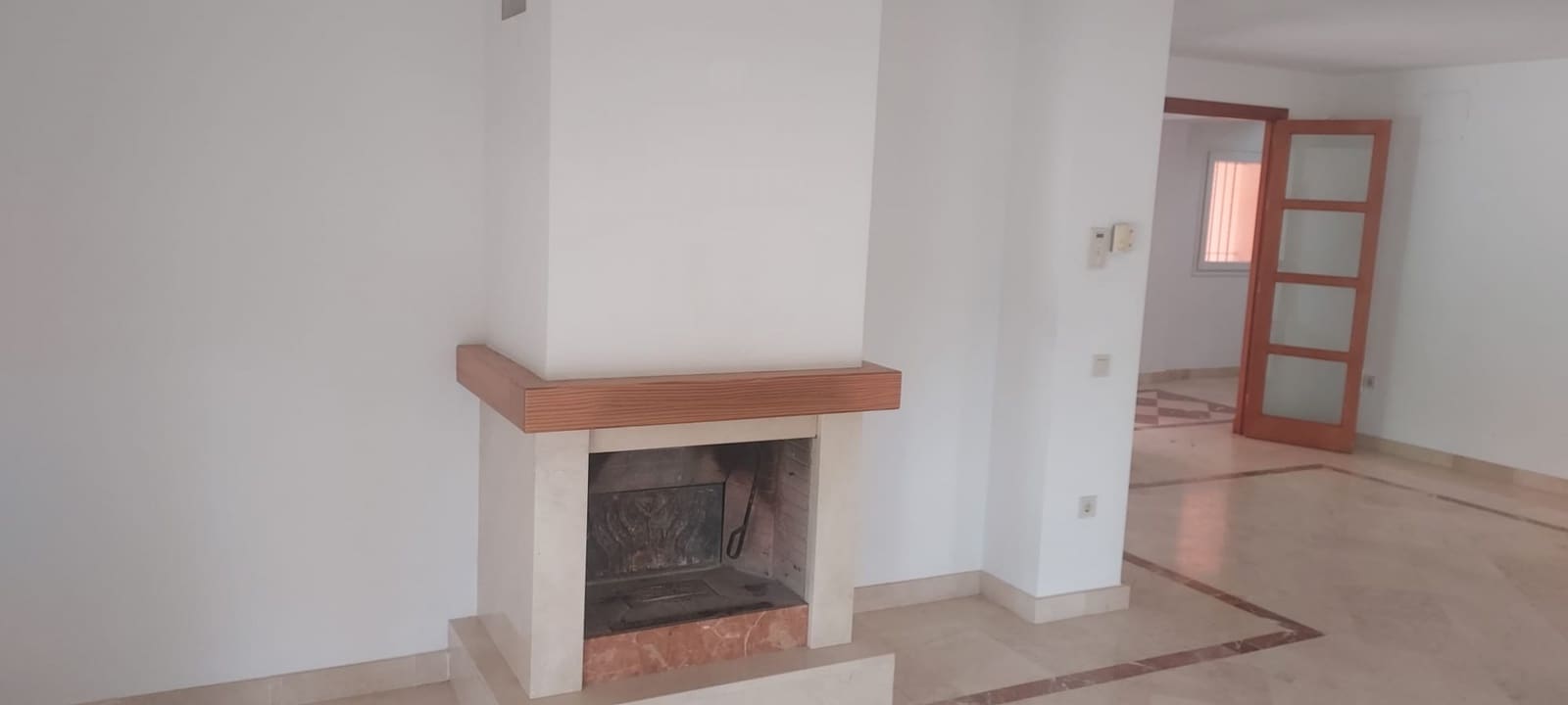 4 chambre Villa/Maison à vendre à Sotogrande avec piscine garage - 1 100 000 € (Ref: 8161109)