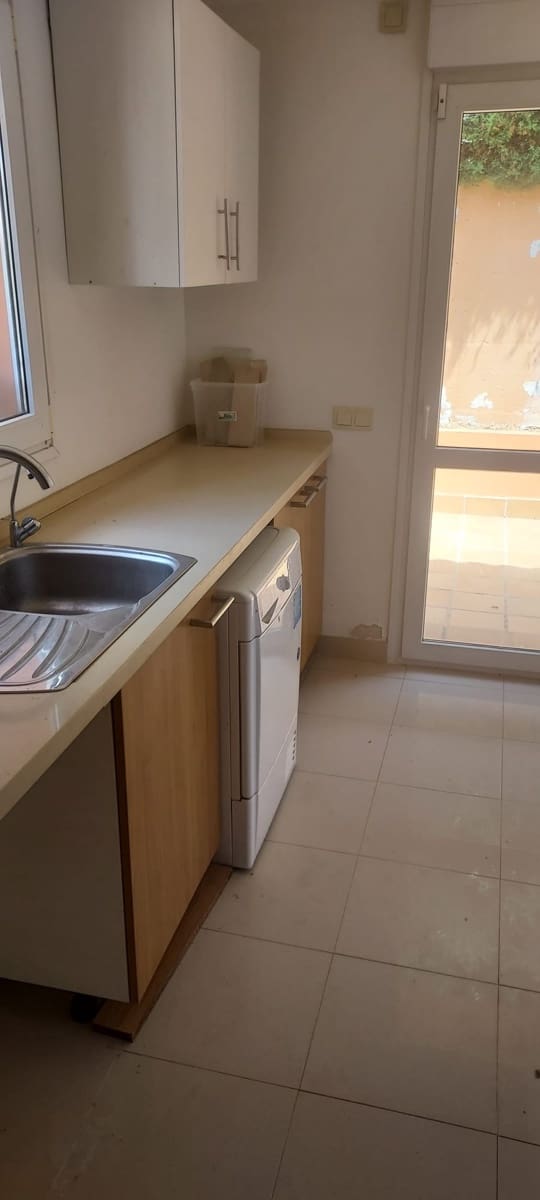 4 sypialnia Willa na sprzedaż w Sotogrande z basenem garażem - 1 100 000 € (Ref: 8161109)