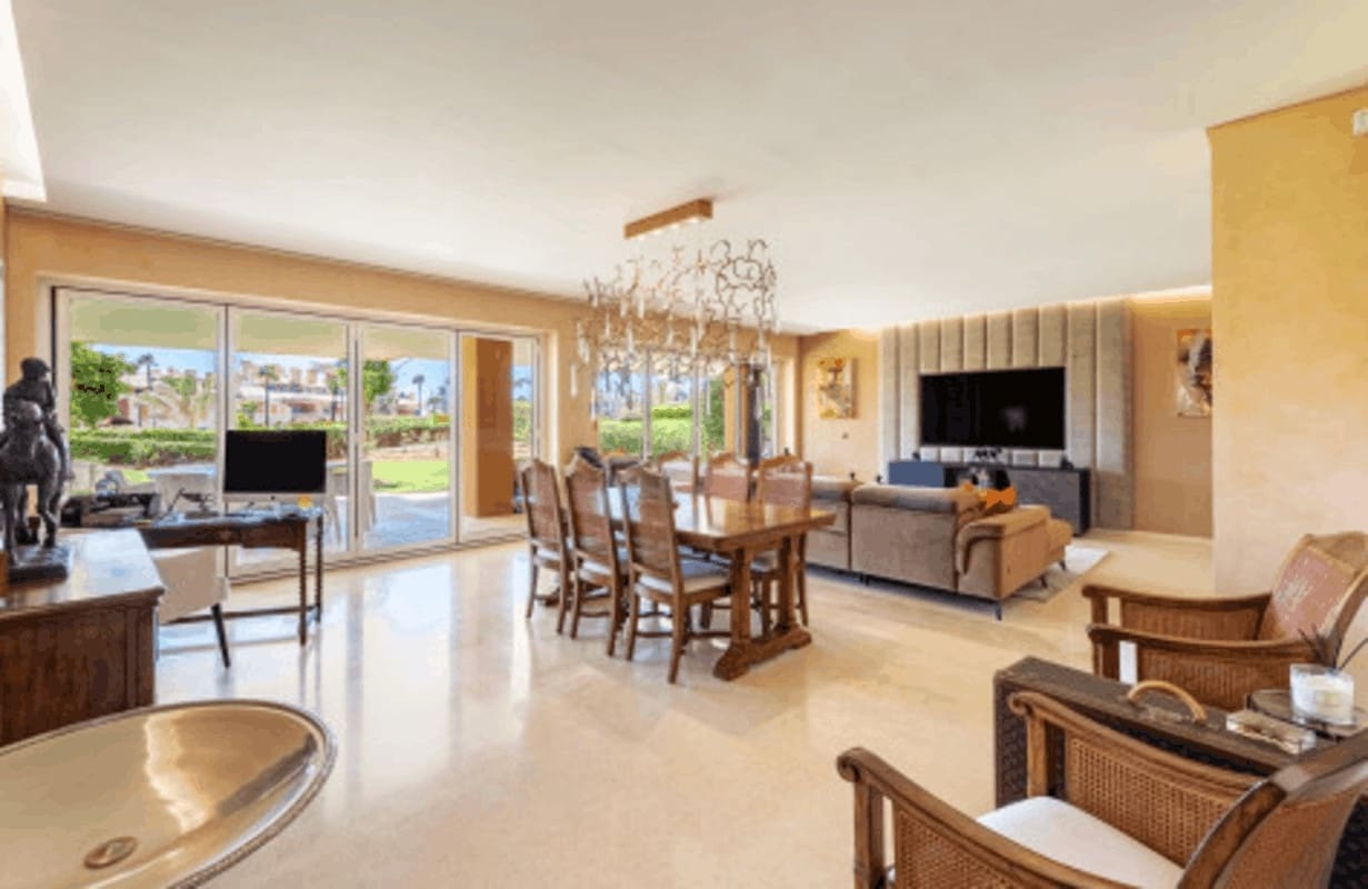 4 soverom Leilighet til salgs i Sotogrande med svømmebasseng garasje - € 1 750 000 (Ref: 8182492)