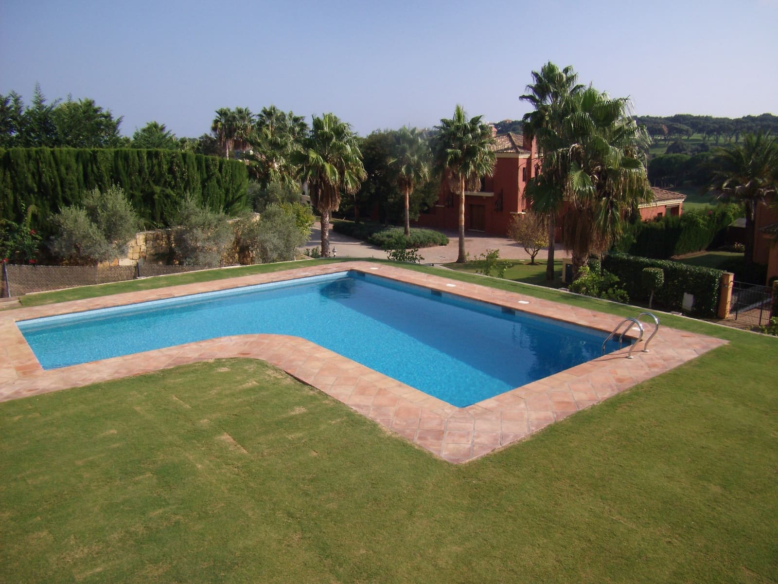 4 bedroom Villa for rent in Sotogrande with pool garage - € 6,500 (Ref: 8258605)