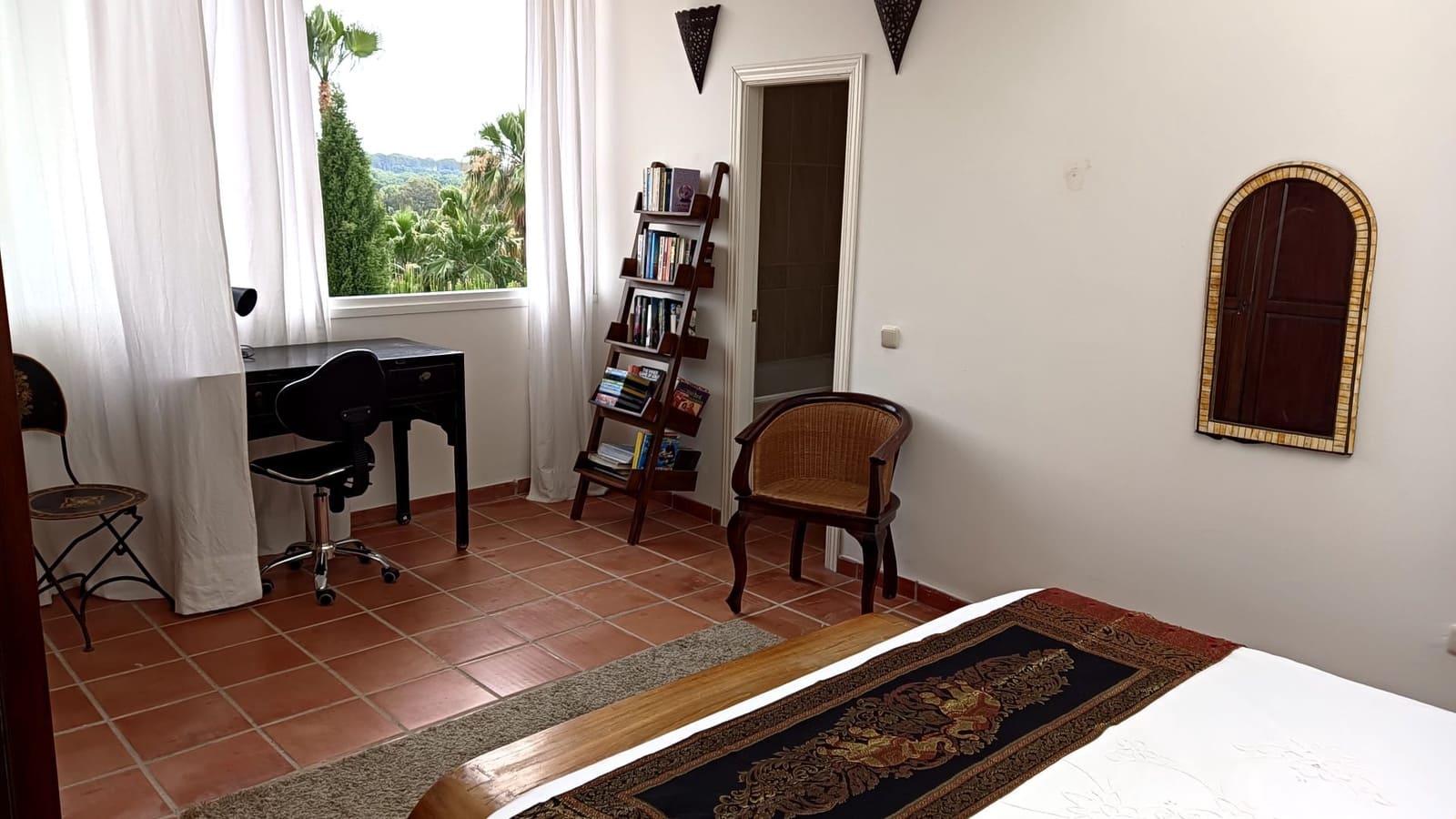 5 soveværelse Villa til salg i Sotogrande med swimmingpool garage - € 980.000 (Ref: 8556573)