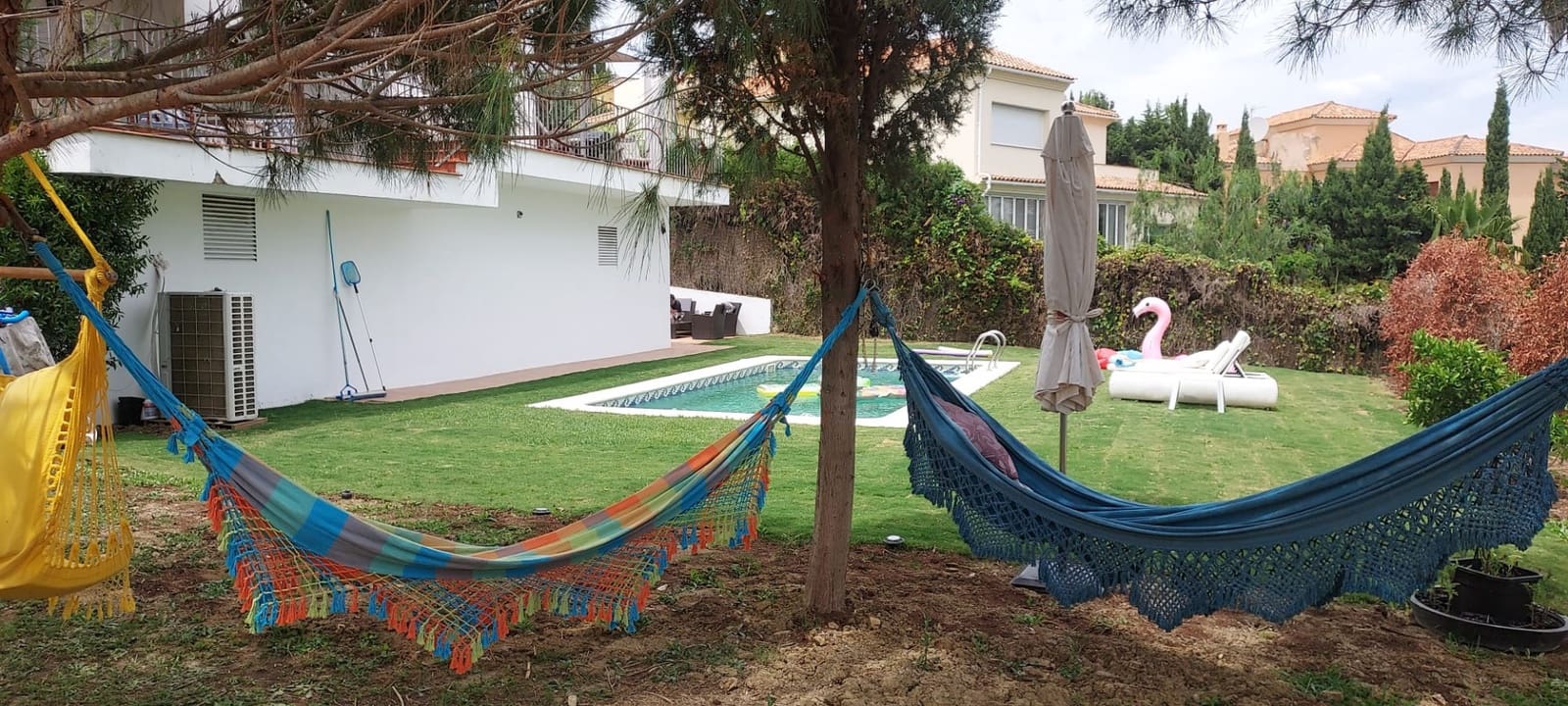 5 soveværelse Villa til salg i Sotogrande med swimmingpool garage - € 980.000 (Ref: 8556573)