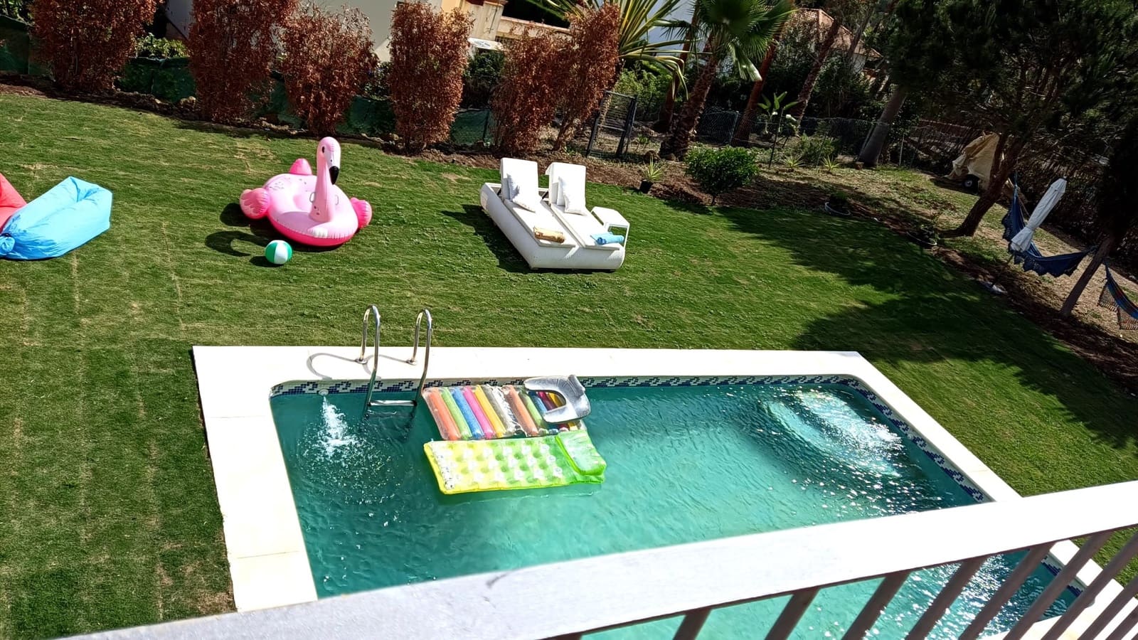 5 soveværelse Villa til salg i Sotogrande med swimmingpool garage - € 980.000 (Ref: 8556573)