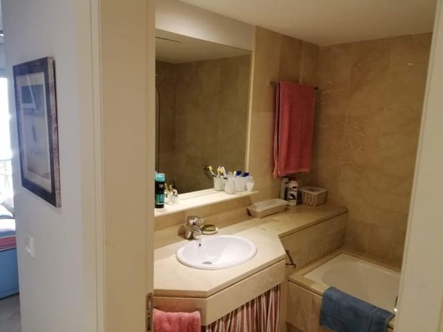 3 camera da letto Appartamento in vendita in Puerto de Sotogrande - La Marina, San Roque con piscina garage - 725.000 € (Rif: 8769957)