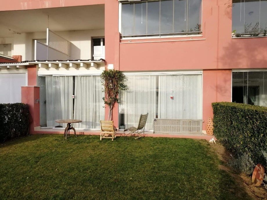 3 soverom Leilighet til salgs i San Roque med svømmebasseng garasje - € 725 000 (Ref: 8769957)