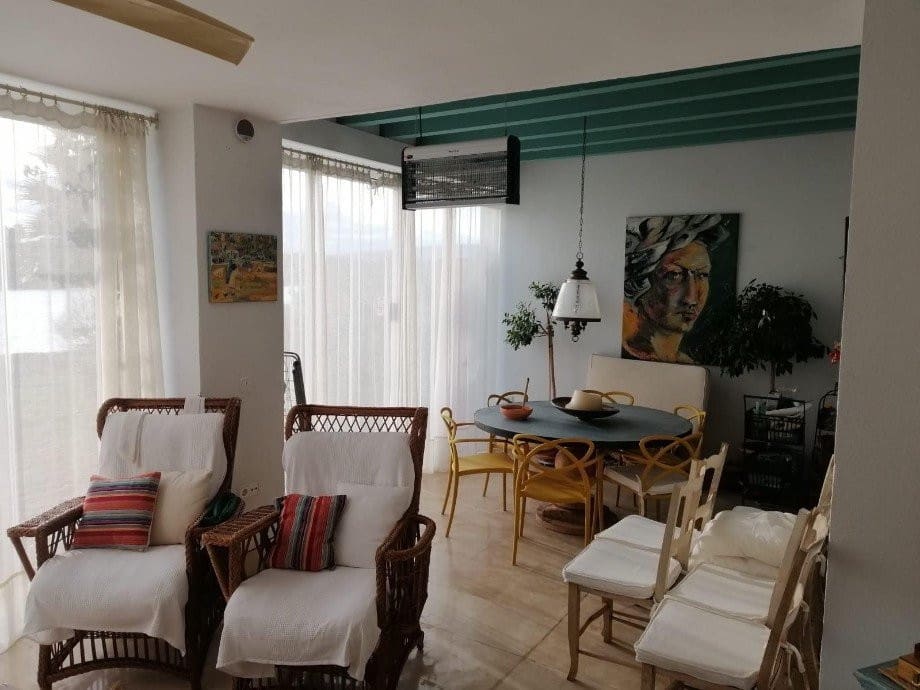 3 soverom Leilighet til salgs i San Roque med svømmebasseng garasje - € 725 000 (Ref: 8769957)