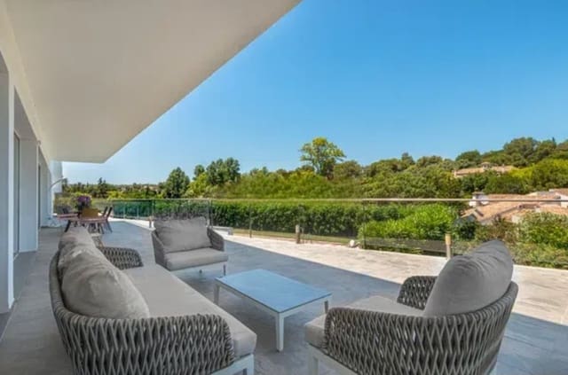 5 makuuhuone Huvila myytävänä paikassa Sotogrande Alto, San Roque mukana 
autotalli - 1 600 000 € (Ref: 8774637)