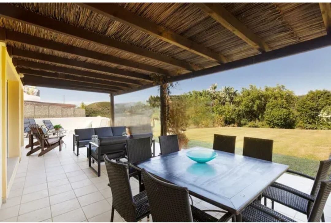 Apartamento de 3 habitaciones en Sotogrande en venta con garaje - 530.000 € (Ref: 8838170)