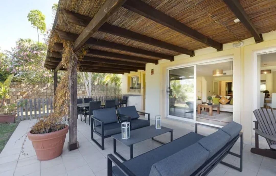 3 makuuhuone Huoneisto myytävänä paikassa Sotogrande mukana 
autotalli - 530 000 € (Ref: 8838170)