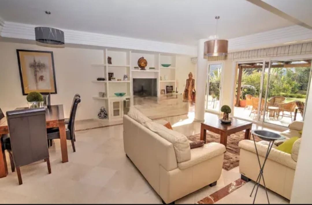 3 makuuhuone Huoneisto myytävänä paikassa Sotogrande mukana 
autotalli - 530 000 € (Ref: 8838170)