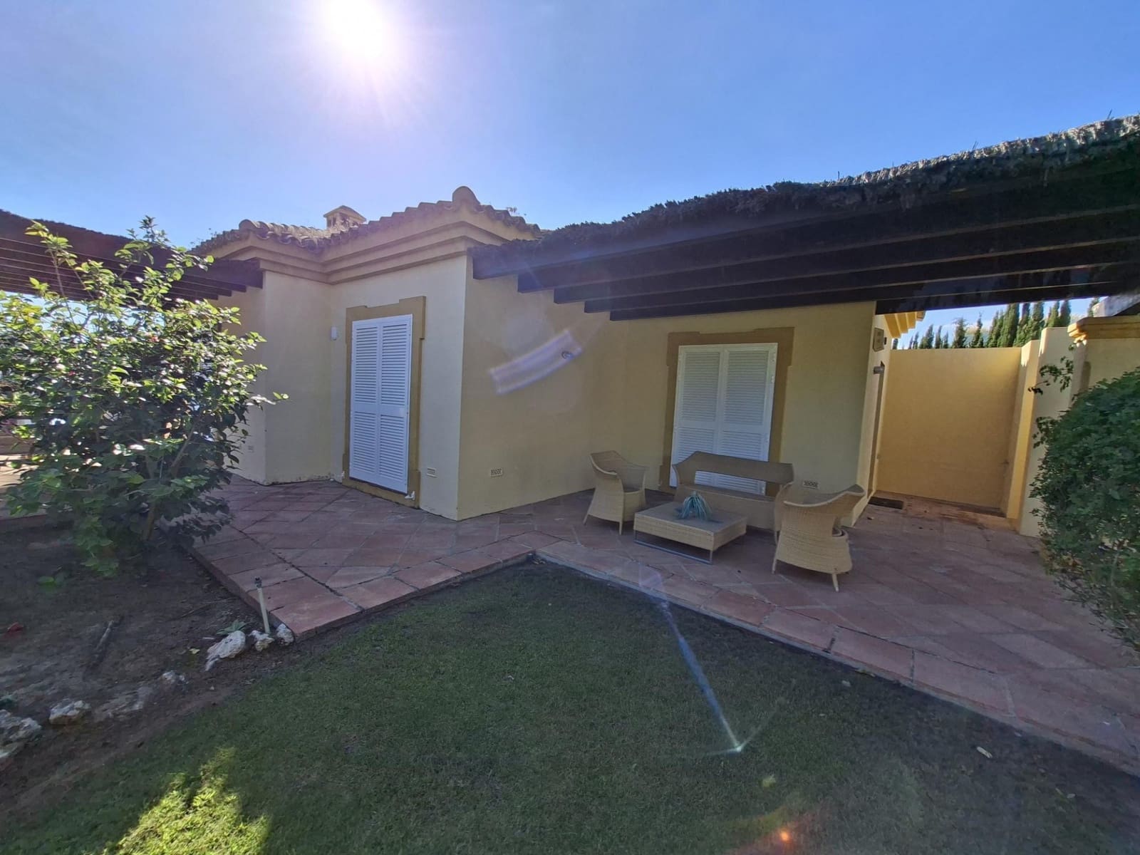 3 soverom Villa til salgs i Sotogrande med svømmebasseng - € 1 275 000 (Ref: 8838171)