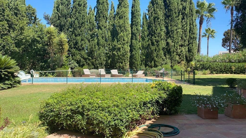 4 soveværelse Villa til salg i Sotogrande - € 1.802.000 (Ref: 8864622)