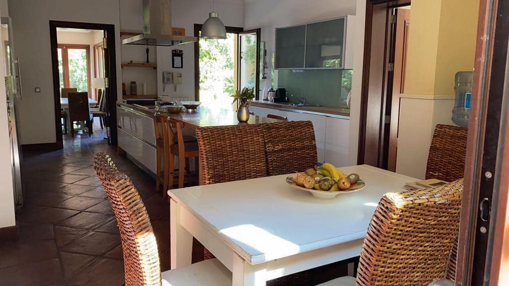 4 bedroom Villa for sale in Sotogrande - € 1,802,000 (Ref: 8864622)
