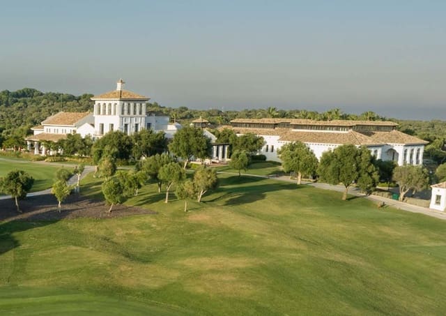 Terrain à Bâtir à vendre à Sotogrande Alto, San Roque - 852 000 € (Ref: 8869126)