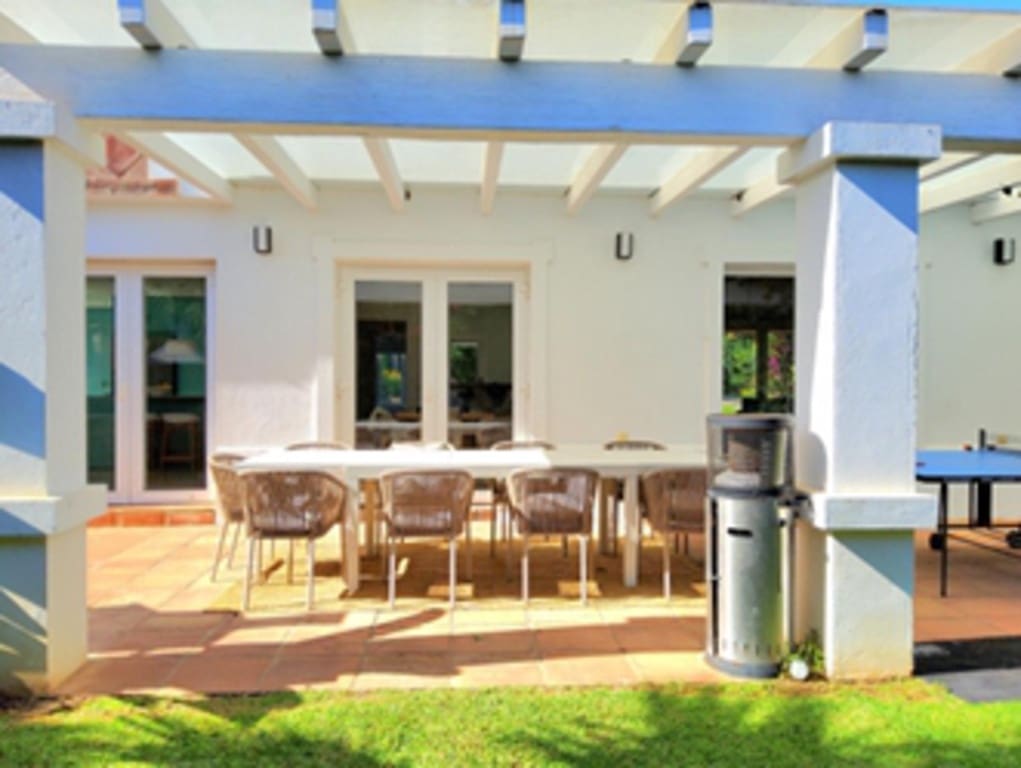 5 quarto Moradia para venda em Sotogrande com garagem - 1 150 000 € (Ref: 8907164)