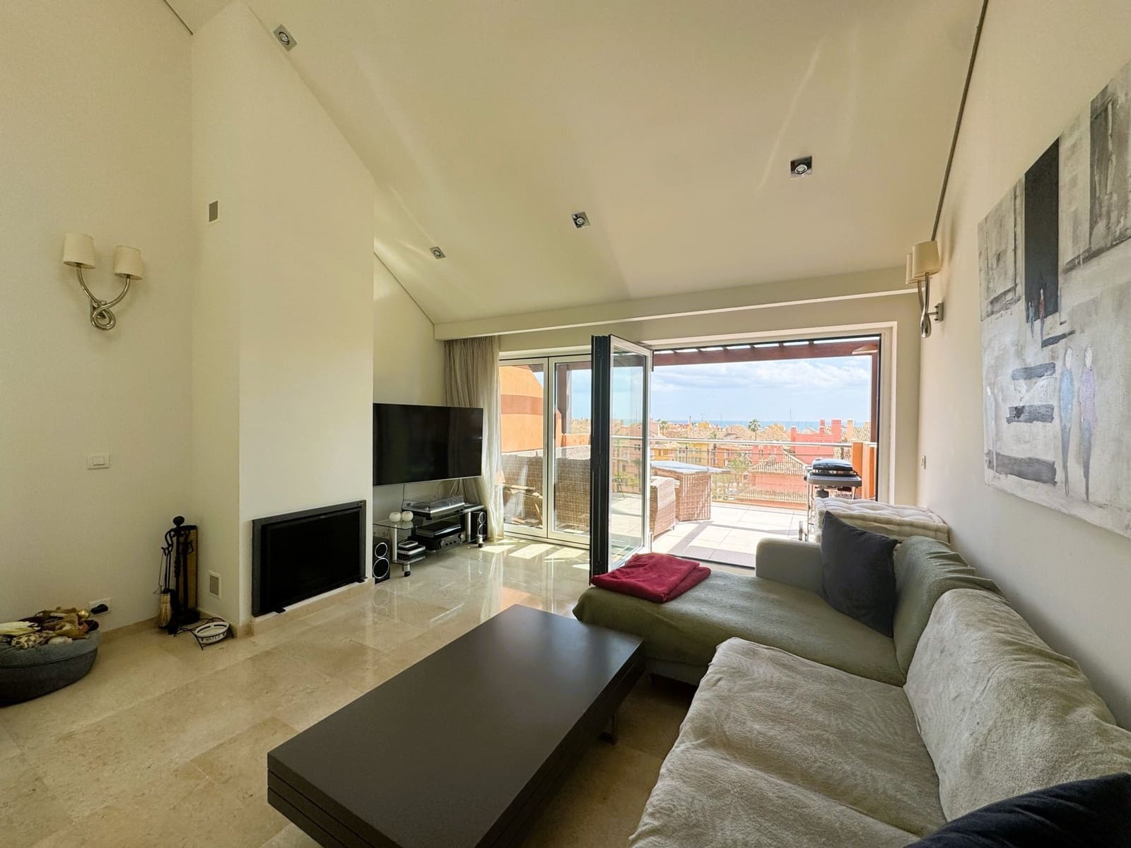 Ático de 2 habitaciones en Sotogrande en venta con garaje - 720.000 € (Ref: 8952456)