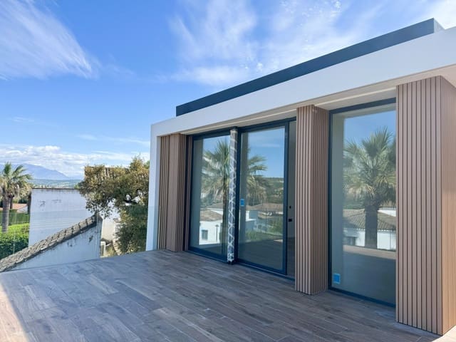 5 Zimmer Villa zu verkaufen in Sotogrande Costa, San Roque - 2.850.000 € (Ref: 8952457)