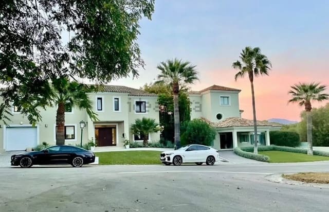 6 soveværelse Villa til salg i Sotogrande Costa, San Roque med garage - € 1.445.000 (Ref: 8991963)