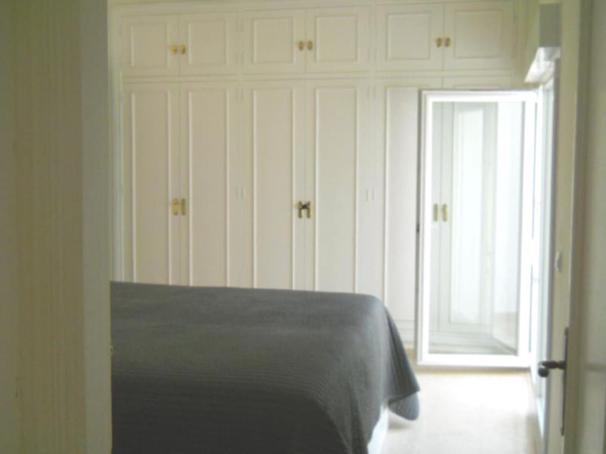 4 sypialnia Willa na sprzedaż w Sotogrande - 1 300 000 € (Ref: 8991964)