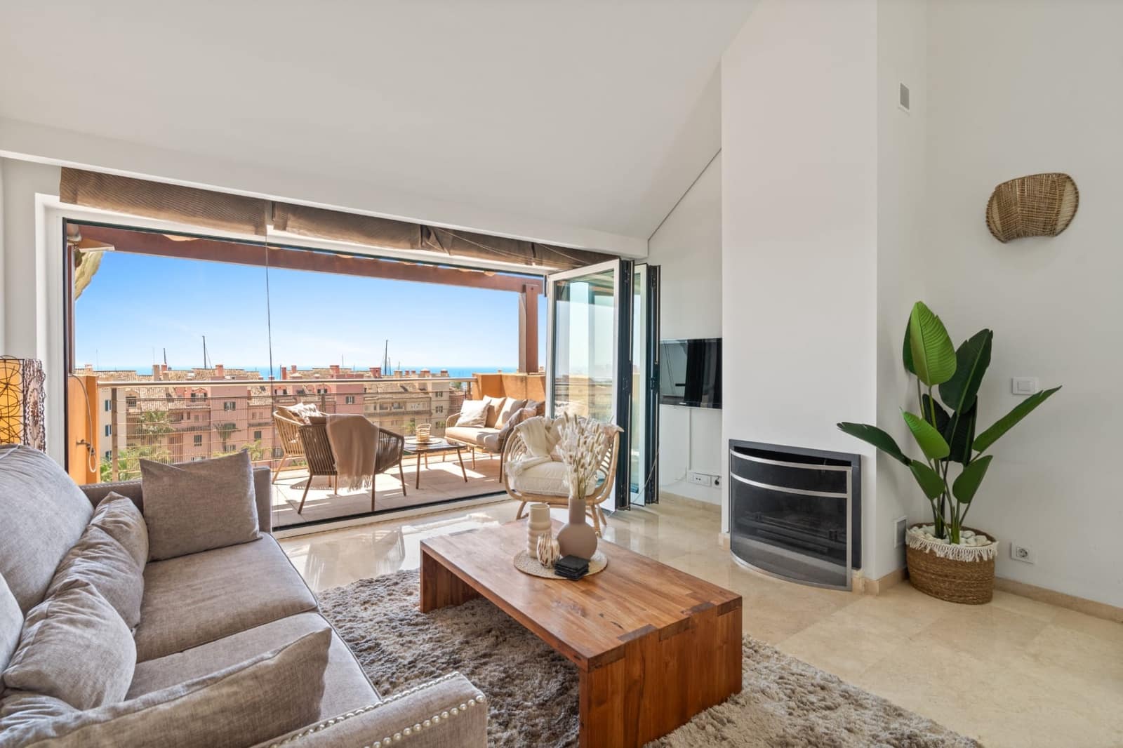 2 sypialnia Penthouse na sprzedaż w Sotogrande z basenem garażem - 735 000 € (Ref: 9042017)