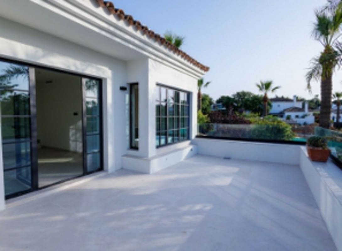 3 soverom Villa til salgs i Sotogrande med svømmebasseng - € 2 580 000 (Ref: 9064964)