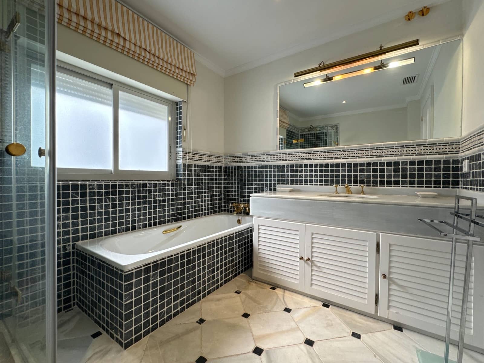 4 soverom Penthouse til salgs i Sotogrande - € 1 650 000 (Ref: 9102730)