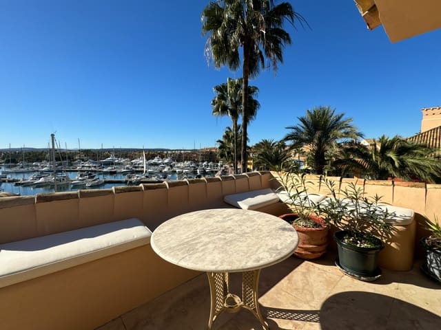 4 makuuhuone Kattohuoneisto myytävänä paikassa Puerto de Sotogrande - La Marina, San Roque - 2 100 000 € (Ref: 9102730)