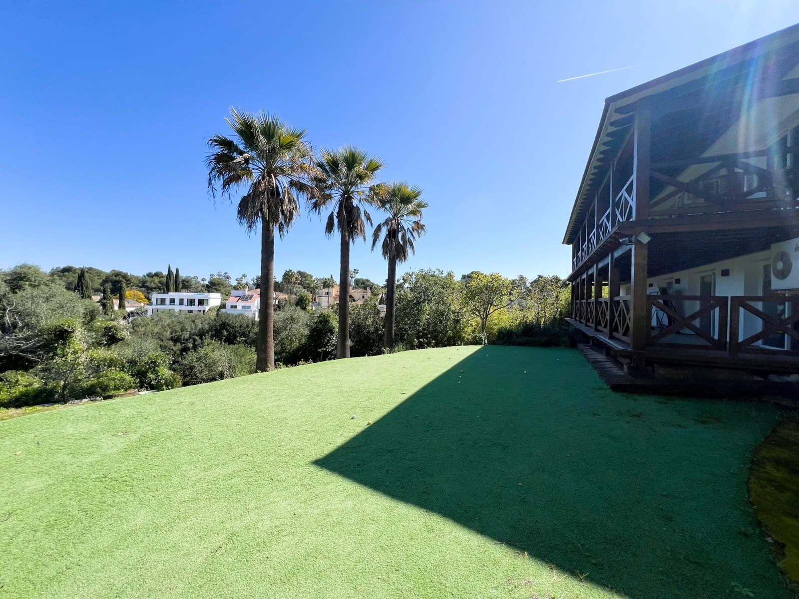 Chalet de 6 habitaciones en Sotogrande en venta con garaje - 2.780.000 € (Ref: 9102731)