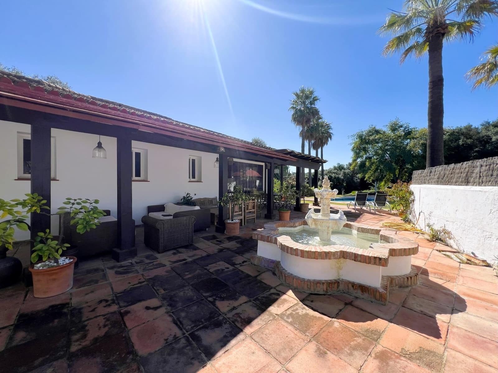 Chalet de 6 habitaciones en Sotogrande en venta con garaje - 2.780.000 € (Ref: 9102731)