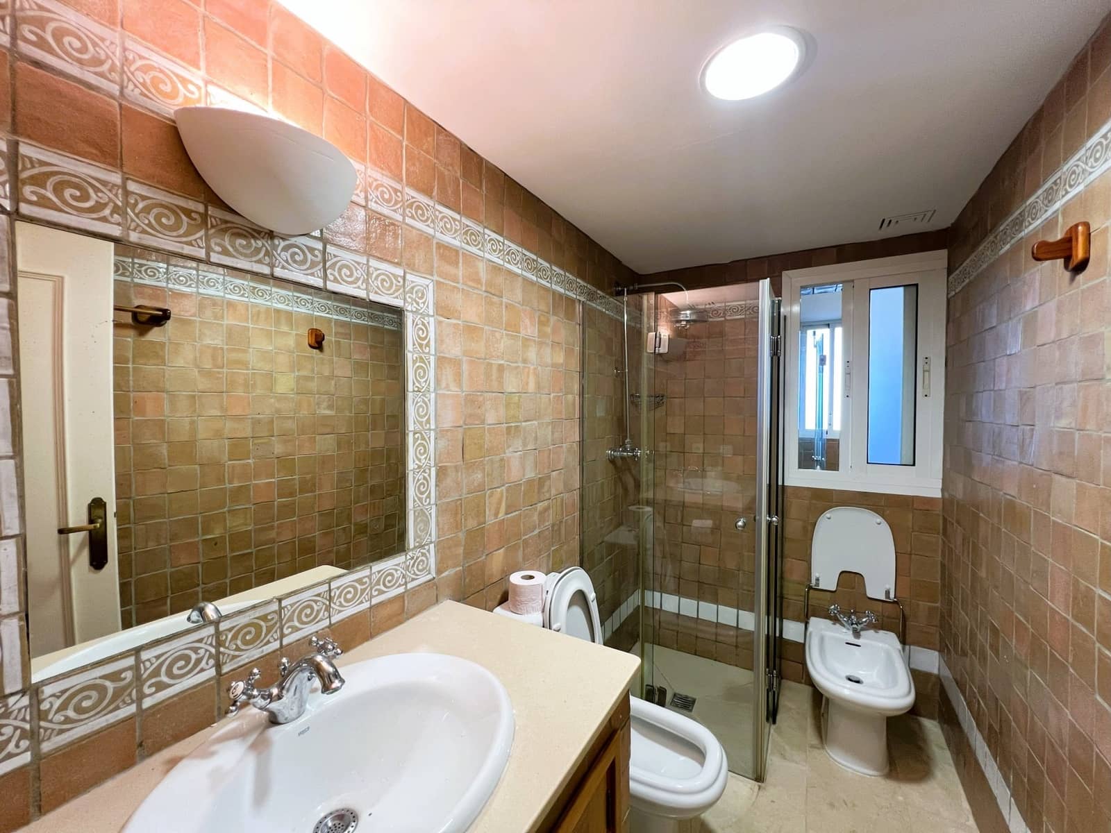 Chalet de 6 habitaciones en Sotogrande en venta con garaje - 2.780.000 € (Ref: 9102731)