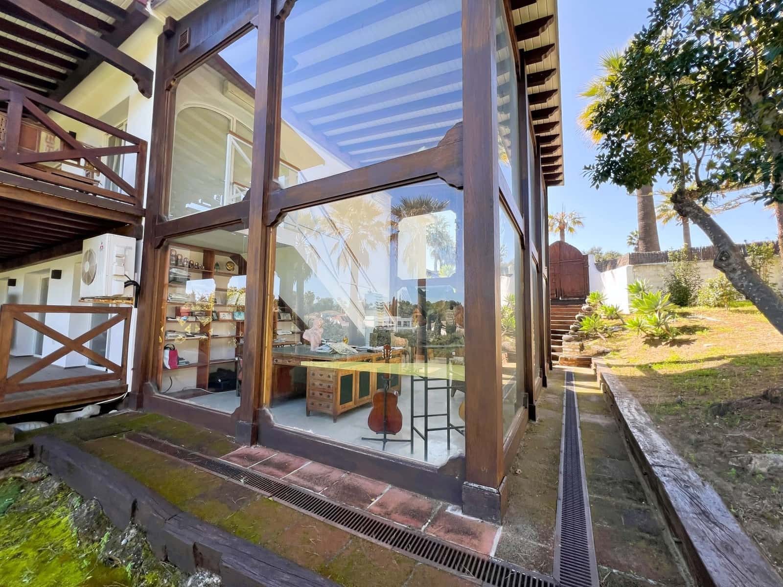 Chalet de 6 habitaciones en Sotogrande en venta con garaje - 2.780.000 € (Ref: 9102731)