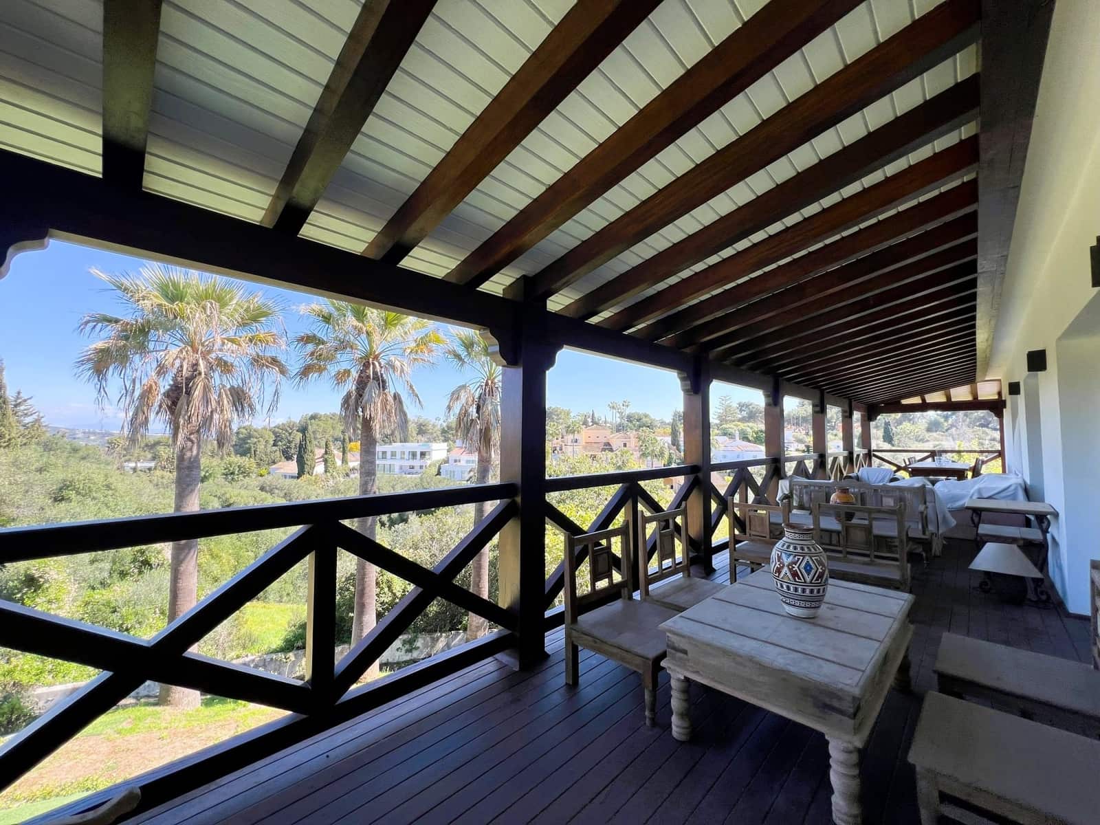 Chalet de 6 habitaciones en Sotogrande en venta con garaje - 2.780.000 € (Ref: 9102731)