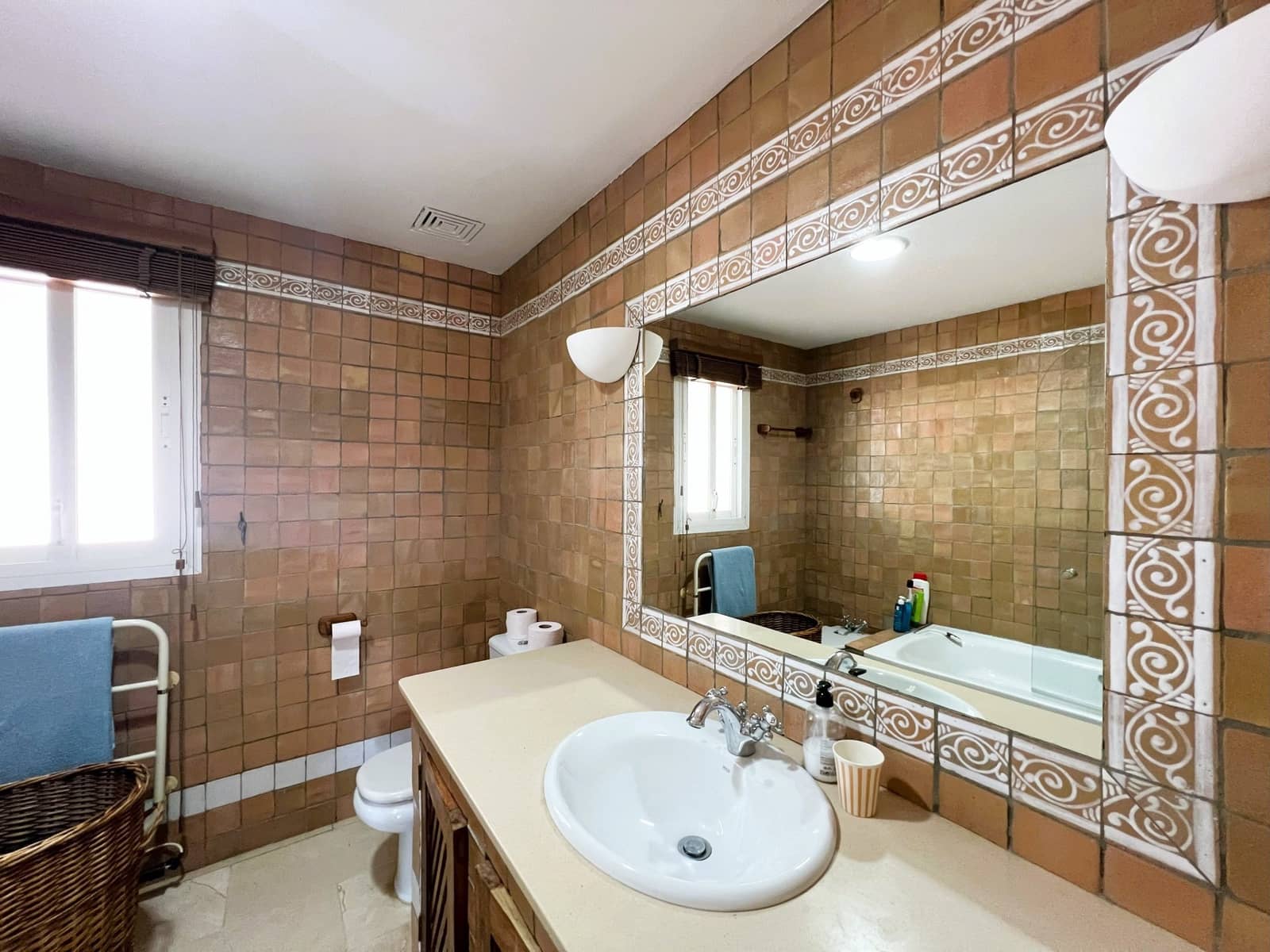 6 slaapkamer Villa te koop in Sotogrande met garage - € 2.780.000 (Ref: 9102731)