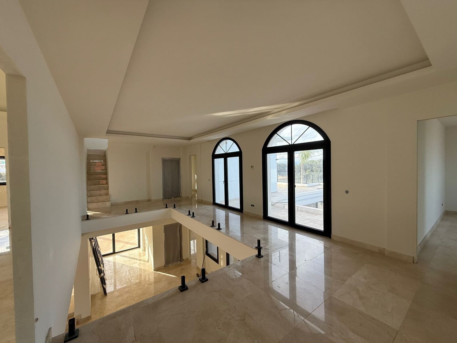 5 bedroom Villa for sale in Sotogrande with garage - € 4,250,000 (Ref: 9254724)