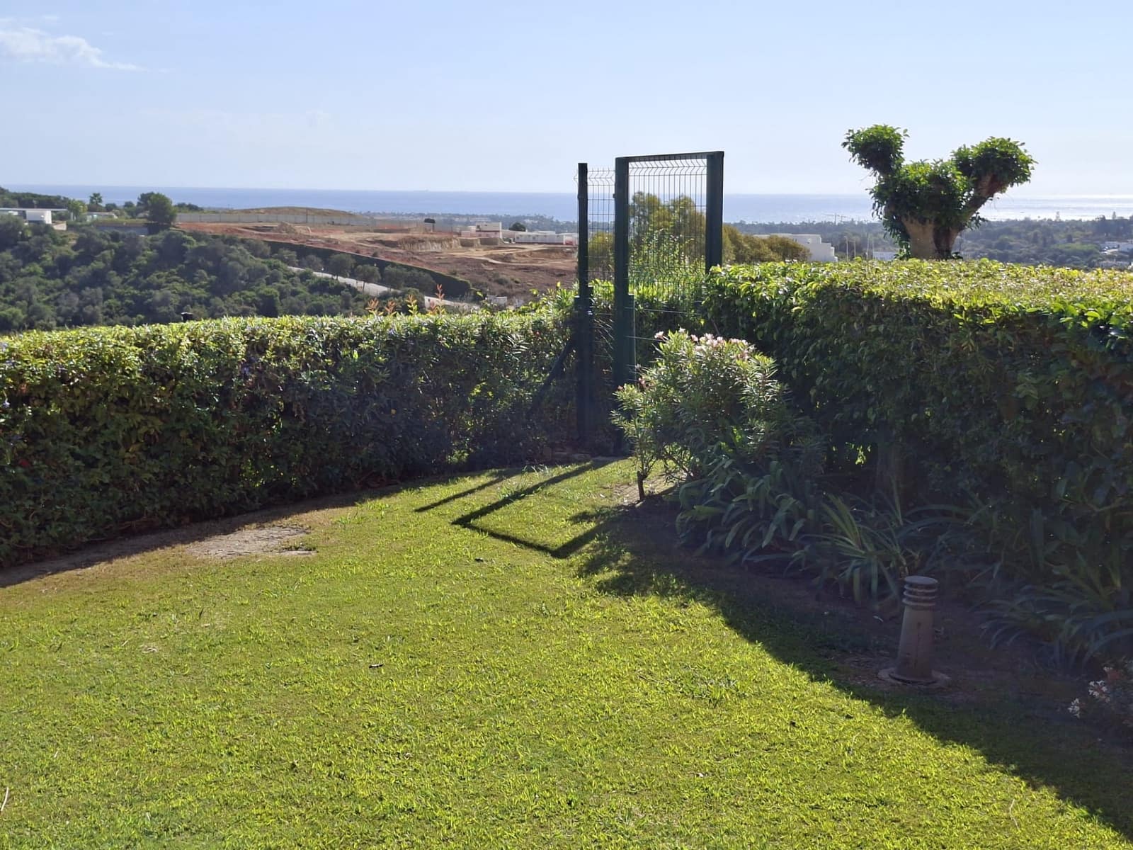 3 bedroom Semi-detached Villa for sale in Sotogrande with pool - € 840,000 (Ref: 9310500)