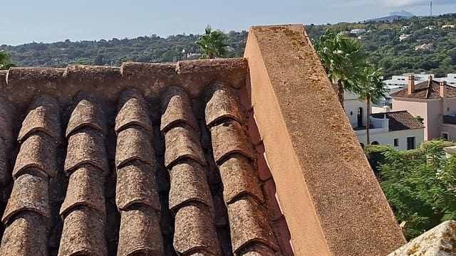 3 slaapkamer Halfvrijstaande villa te koop in Sotogrande Alto, San Roque met zwembad - € 840.000 (Ref: 9310500)