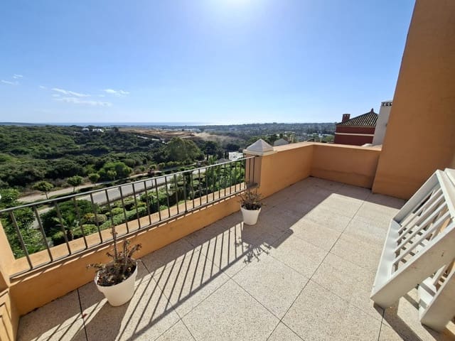 3 slaapkamer Halfvrijstaande villa te koop in Sotogrande Alto, San Roque met zwembad - € 840.000 (Ref: 9310500)